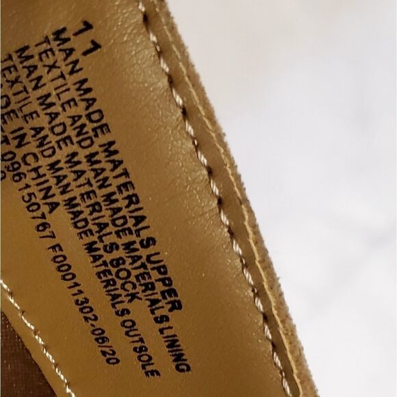 Universal Thread Long Boots Women’s Size 11 Taupe Faux Suede - Picture 4 of 8